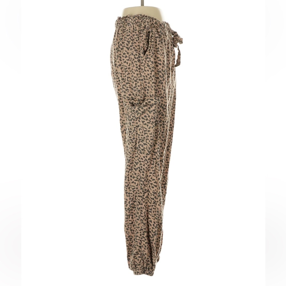 Aerie Leopard Print Joggers - Tan and Black medium - Picture 4 of 16
